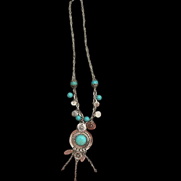 Silver necklace with turquoise pendant. NWT - Picture 2 of 8